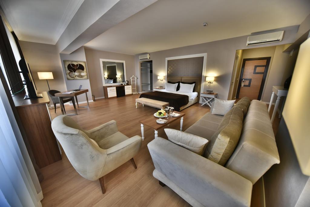 North Point Hotel Денизли Стая снимка